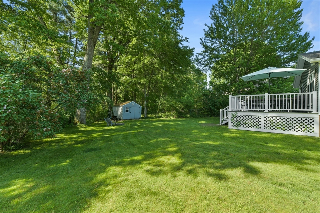 172 Davis Road Dracut, MA 01826 - Photo 22 of 23 Gallery Image 22