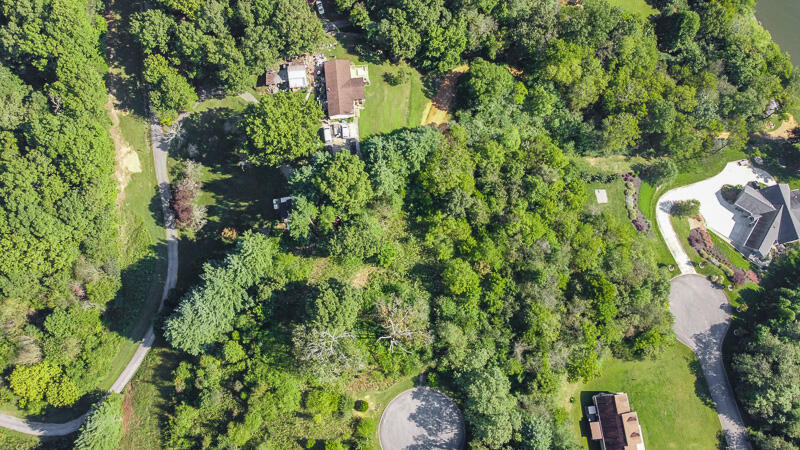 130 Riesling Court Loudon, TN 37774 - Photo 3 of 7 130 Riesling Court