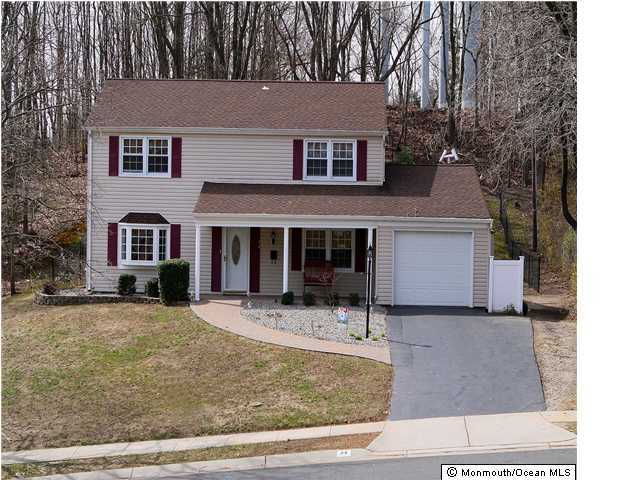 34 Innerhill Lane Aberdeen, NJ 07747 - Photo 1 of 3 Primary Photo