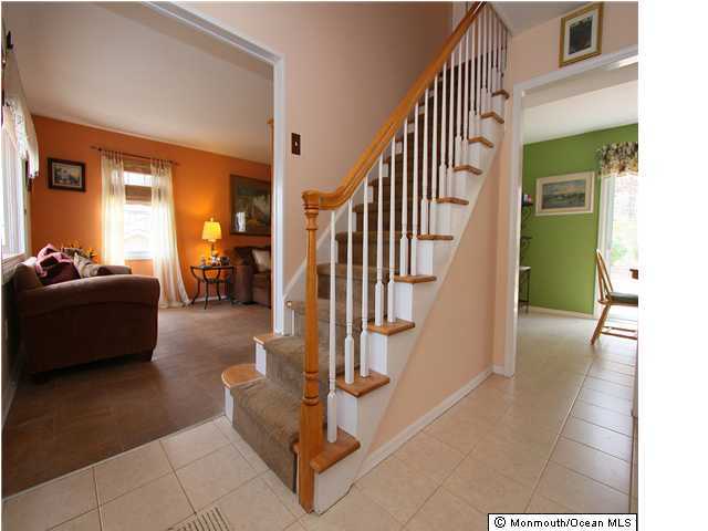 34 Innerhill Lane Aberdeen, NJ 07747 - Photo 2 of 3 Additional Photo