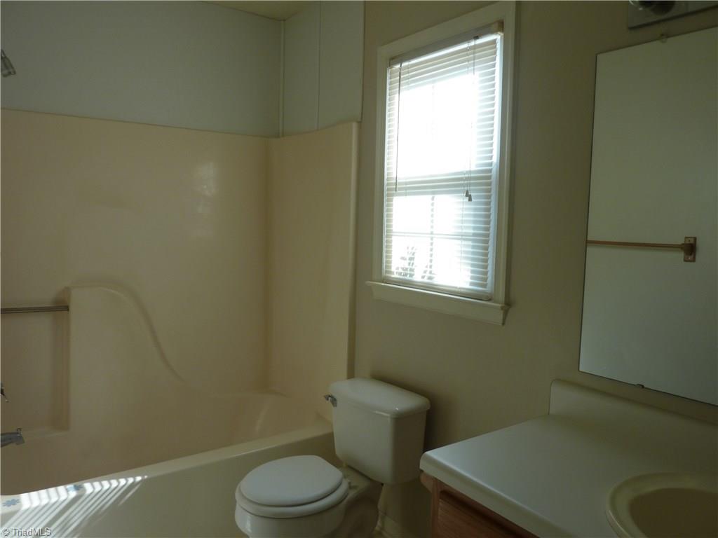 5702 Appleton Road Greensboro, NC 27405 - Photo 10 of 16 Gallery Image 10