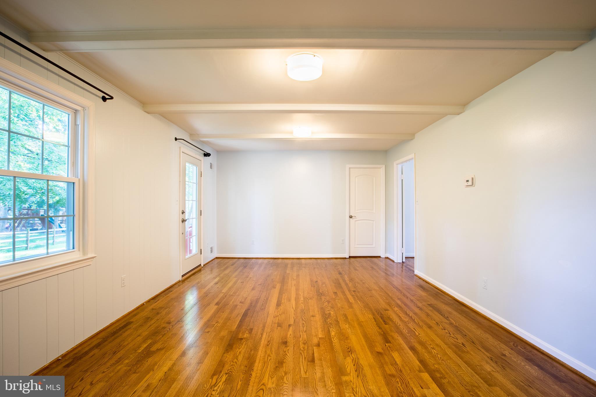 8827 Tuckerman Lane Potomac, MD 20854 - Photo 27 of 74
