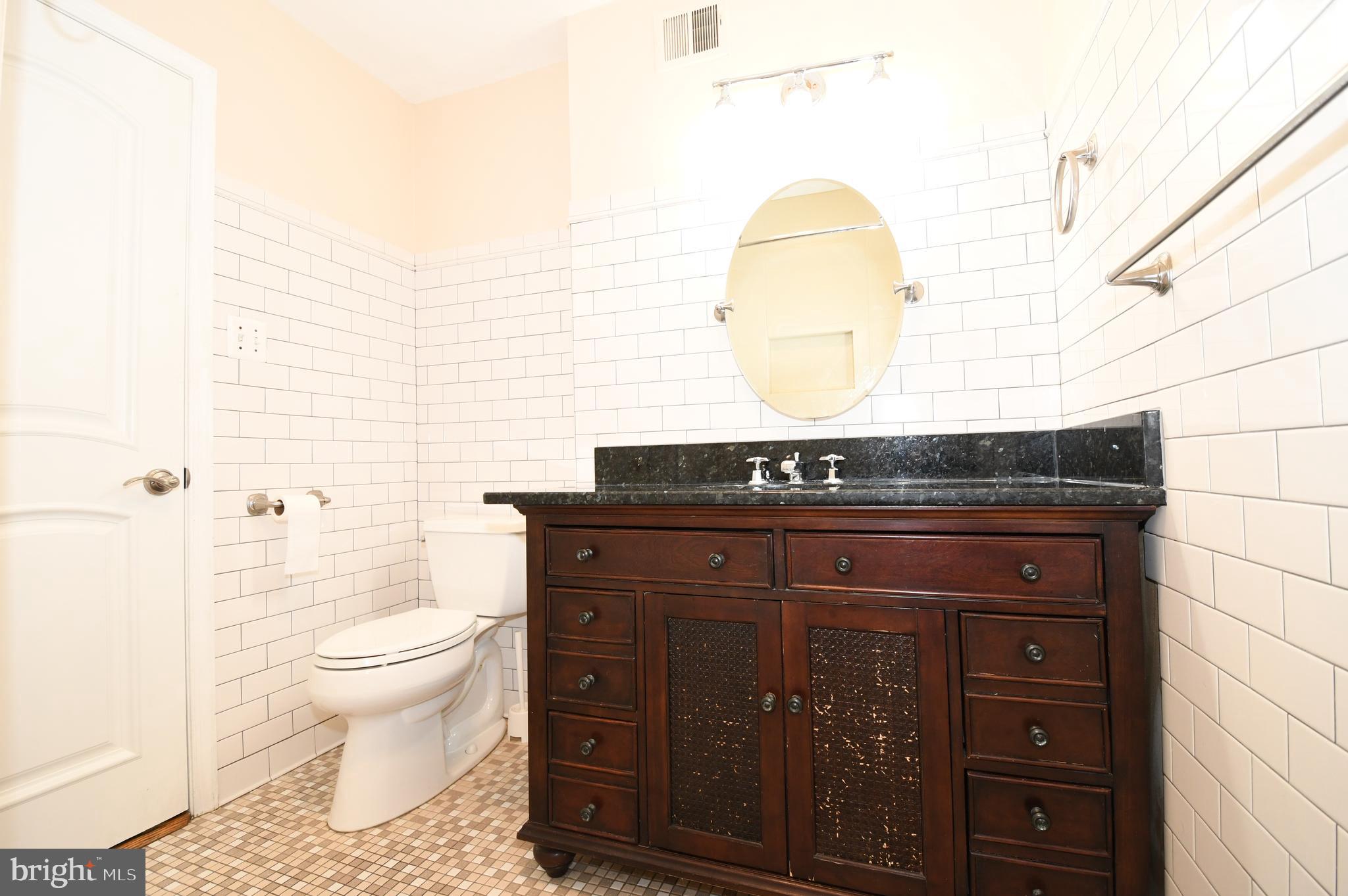 8827 Tuckerman Lane Potomac, MD 20854 - Photo 45 of 74