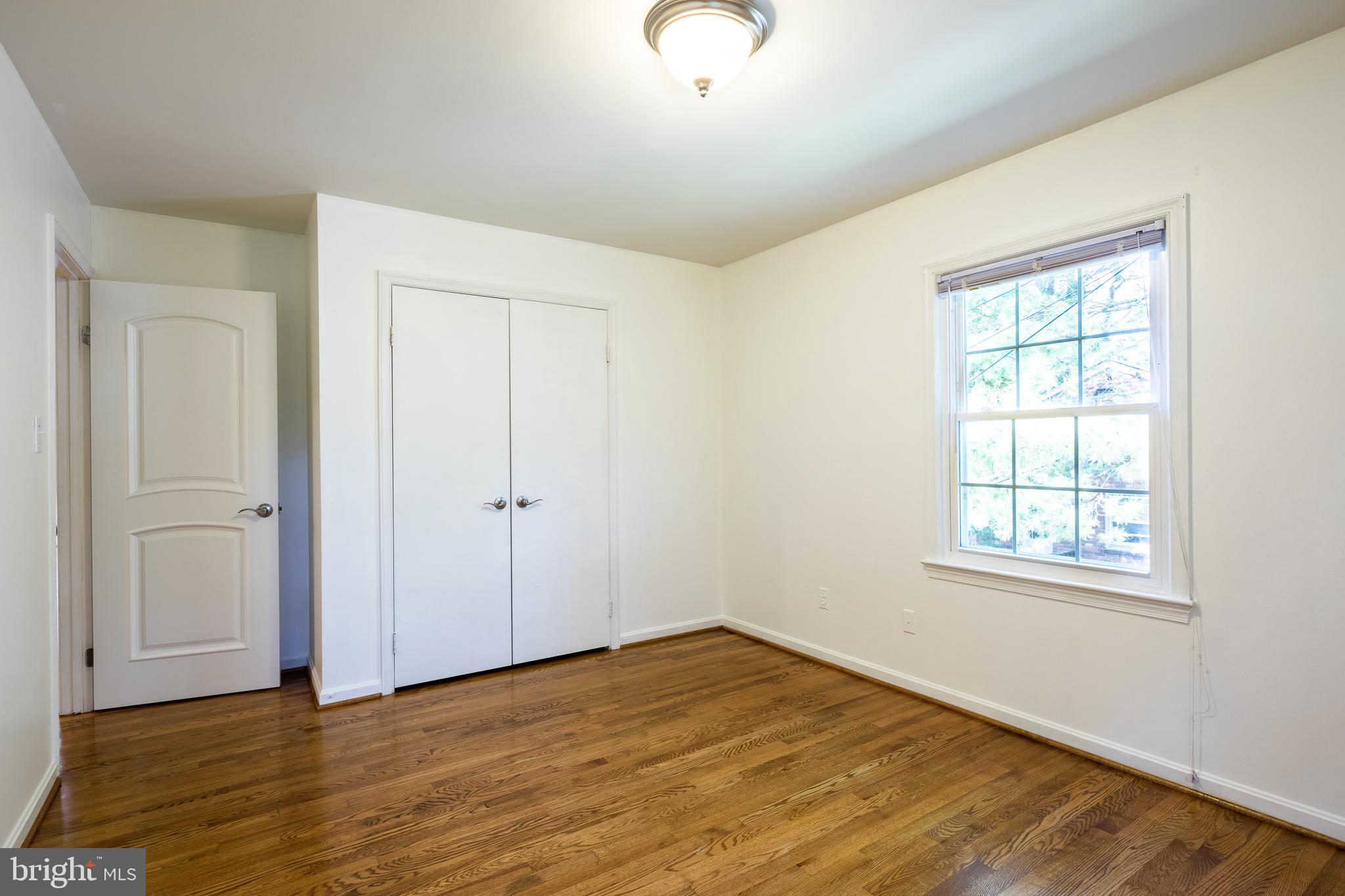 8827 Tuckerman Lane Potomac, MD 20854 - Photo 48 of 74