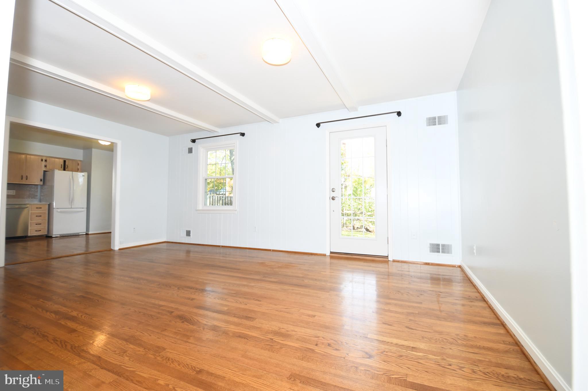 8827 Tuckerman Lane Potomac, MD 20854 - Photo 54 of 74