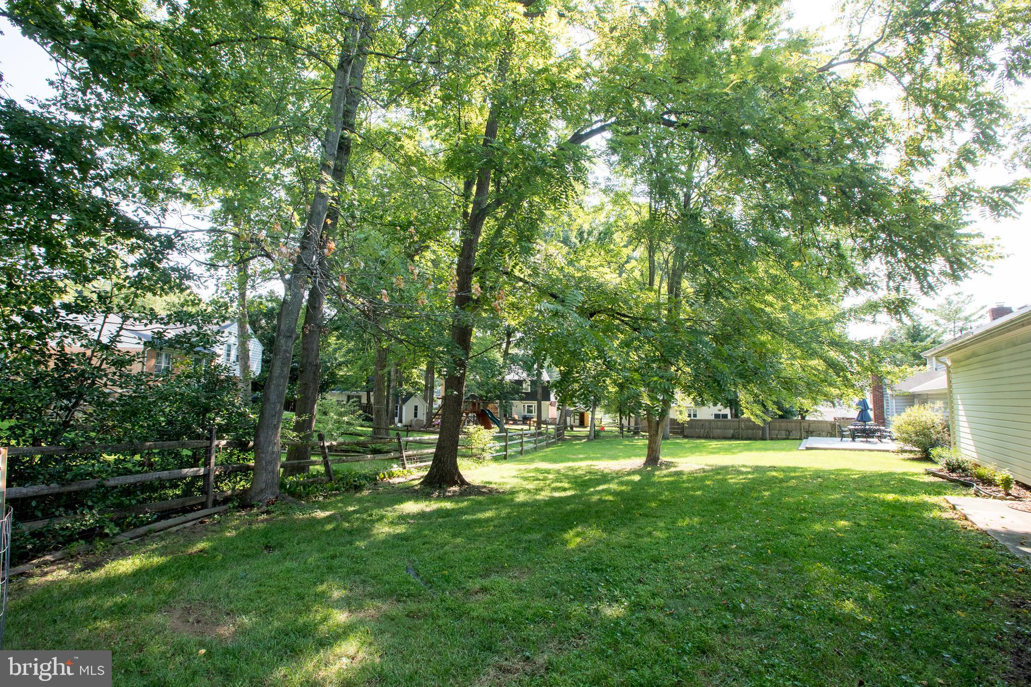 8827 Tuckerman Lane Potomac, MD 20854 - Photo 70 of 74