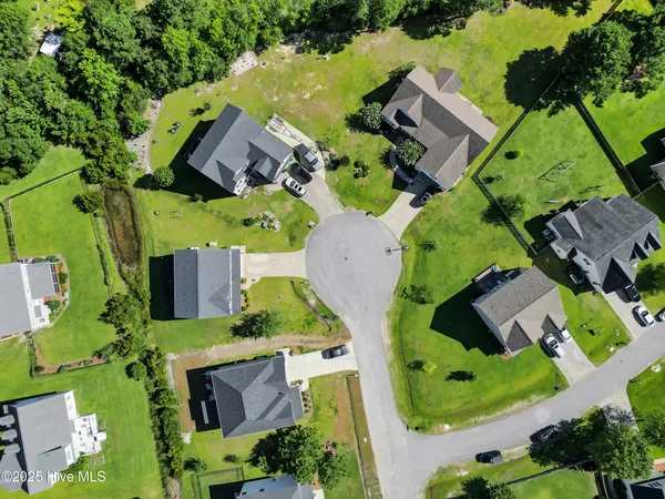 $405,000 | 811 Sea Chaser Court, Beaufort, NC 28516