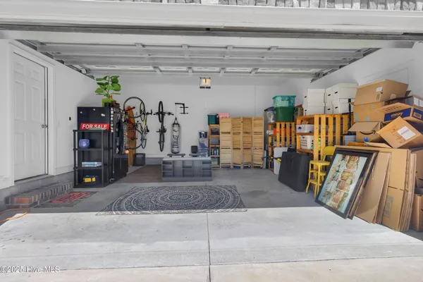 $405,000 | 811 Sea Chaser Court, Beaufort, NC 28516