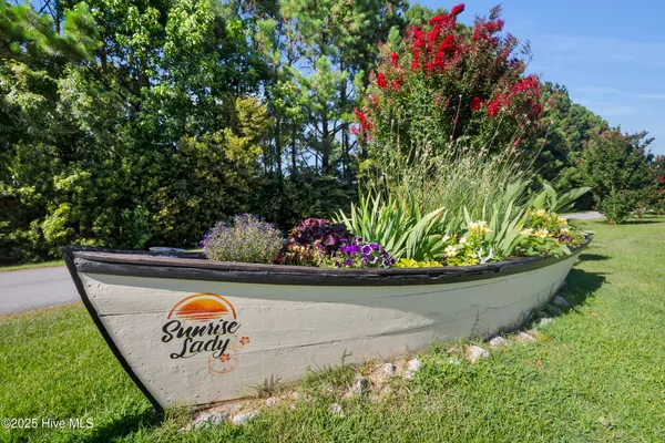 $405,000 | 811 Sea Chaser Court, Beaufort, NC 28516