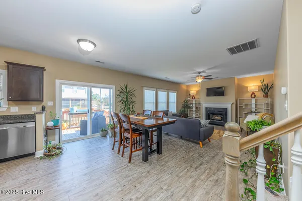 $405,000 | 811 Sea Chaser Court, Beaufort, NC 28516