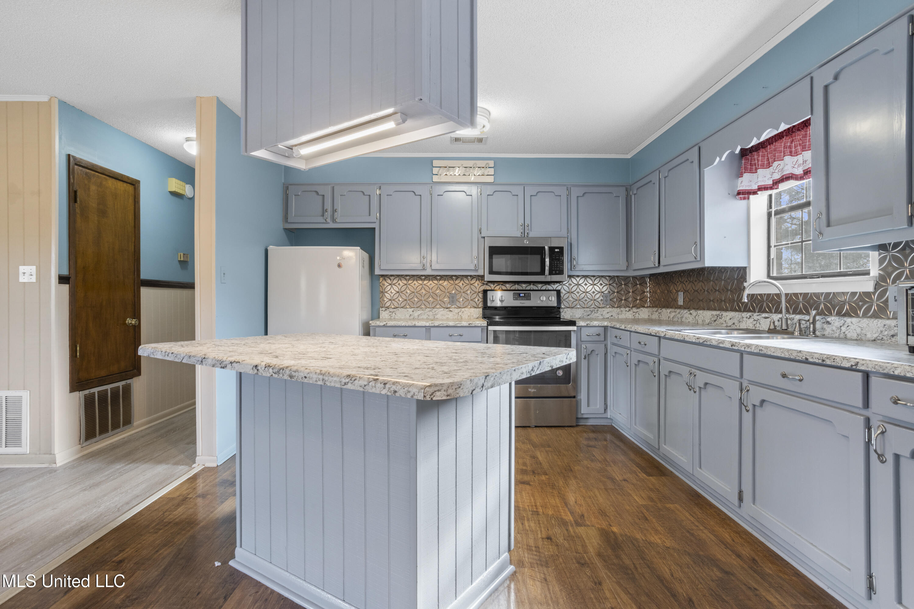 373 Chill Churchwell Loop Lucedale, MS 39452 - Photo 13 of 50 0013