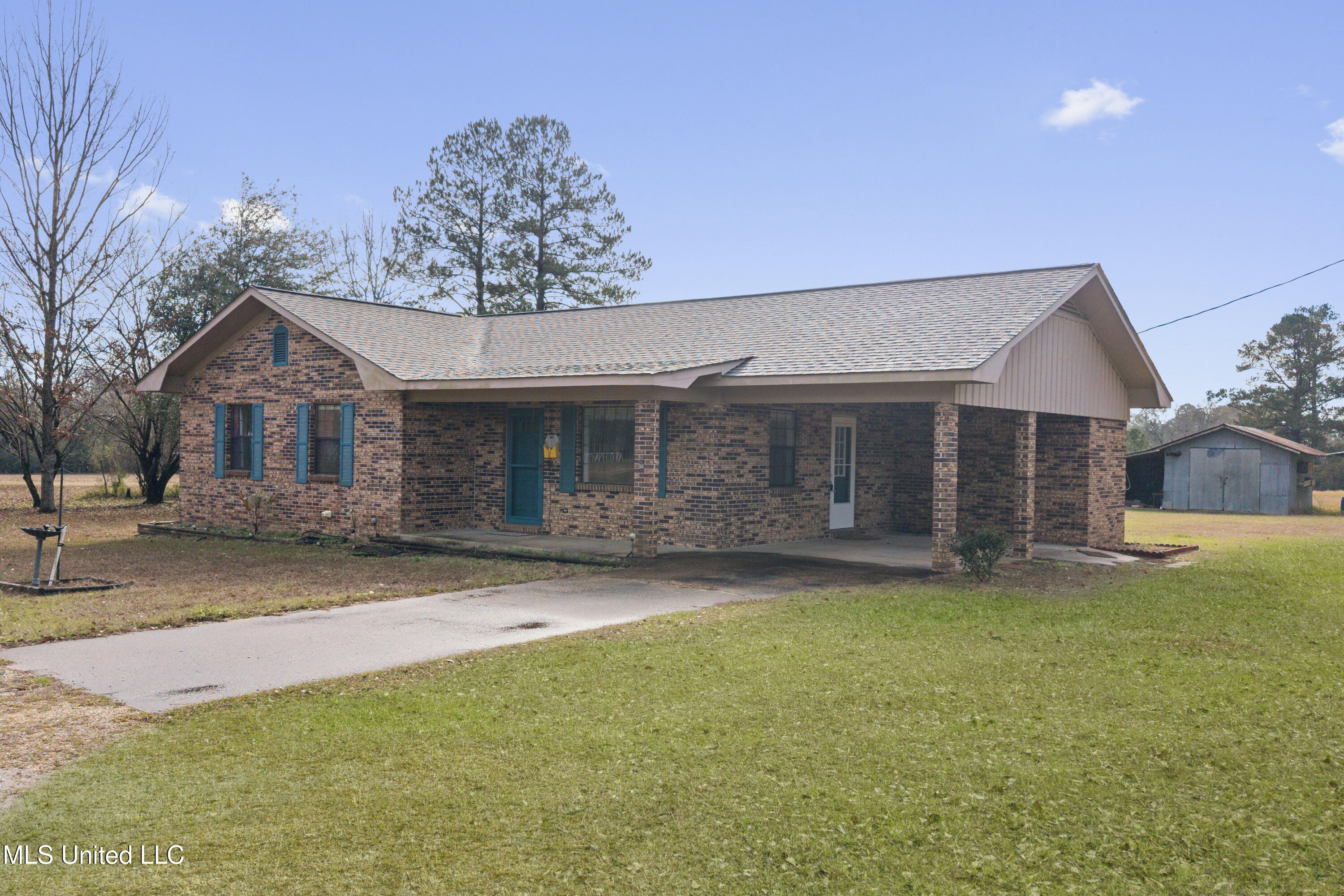 373 Chill Churchwell Loop Lucedale, MS 39452 - Photo 3 of 50 0003