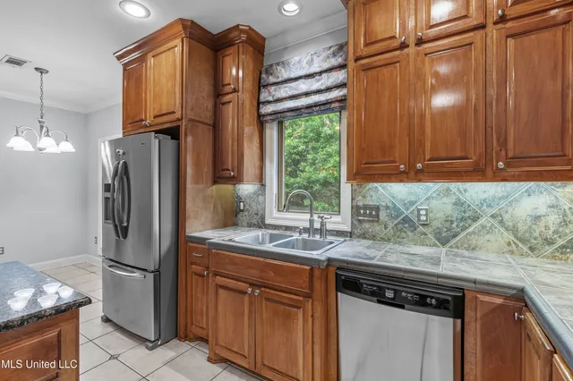 $349,900 | 132 Southampton Circle, Madison, MS 39110