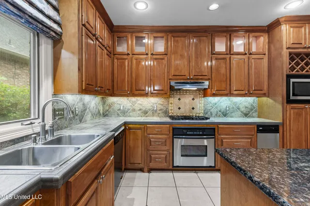 $349,900 | 132 Southampton Circle, Madison, MS 39110