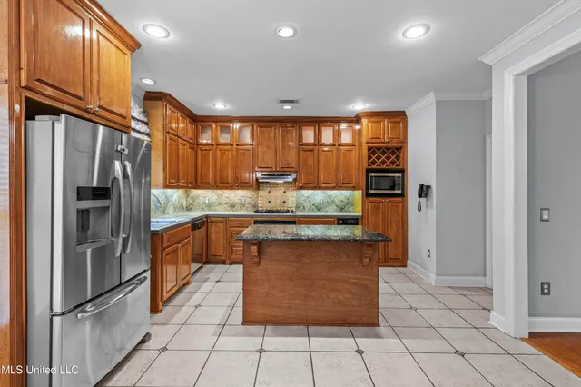 $365,000 | 132 Southampton Circle, Madison, MS 39110