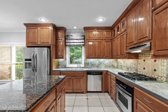 $349,900 | 132 Southampton Circle, Madison, MS 39110