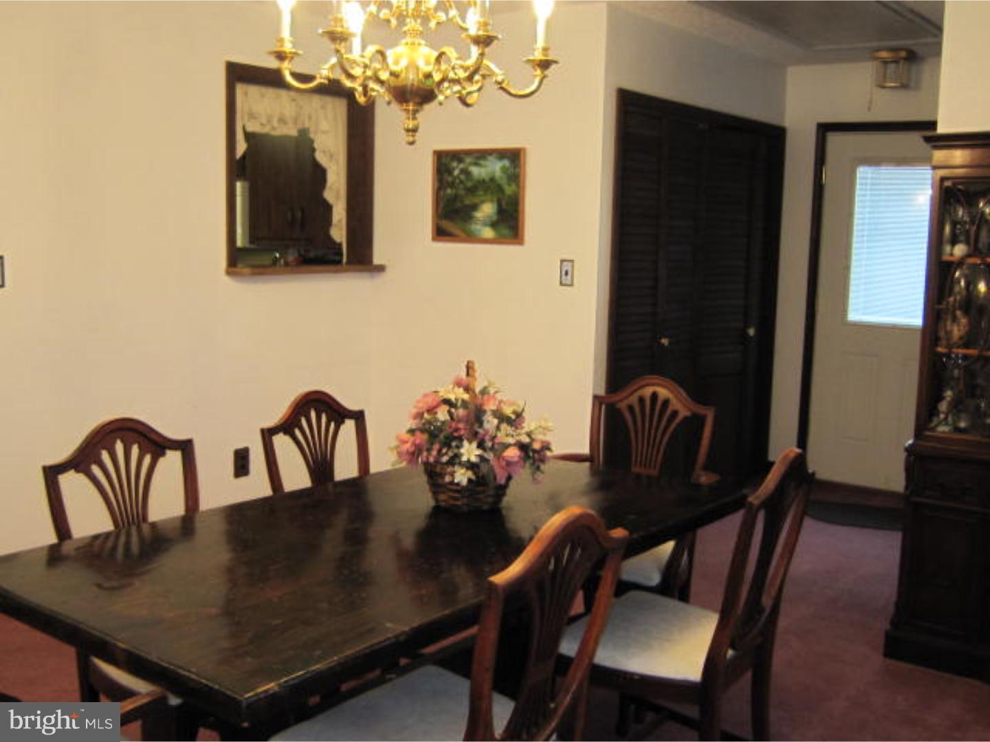 9 Henry Street Riverside, NJ 08075 - Photo 7 of 25 Dining Room