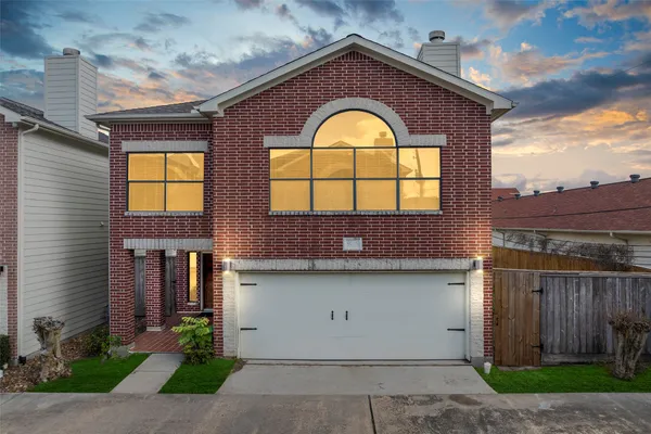 $2,500 | 9705 Linkmeadow Lane, Houston, TX 77025