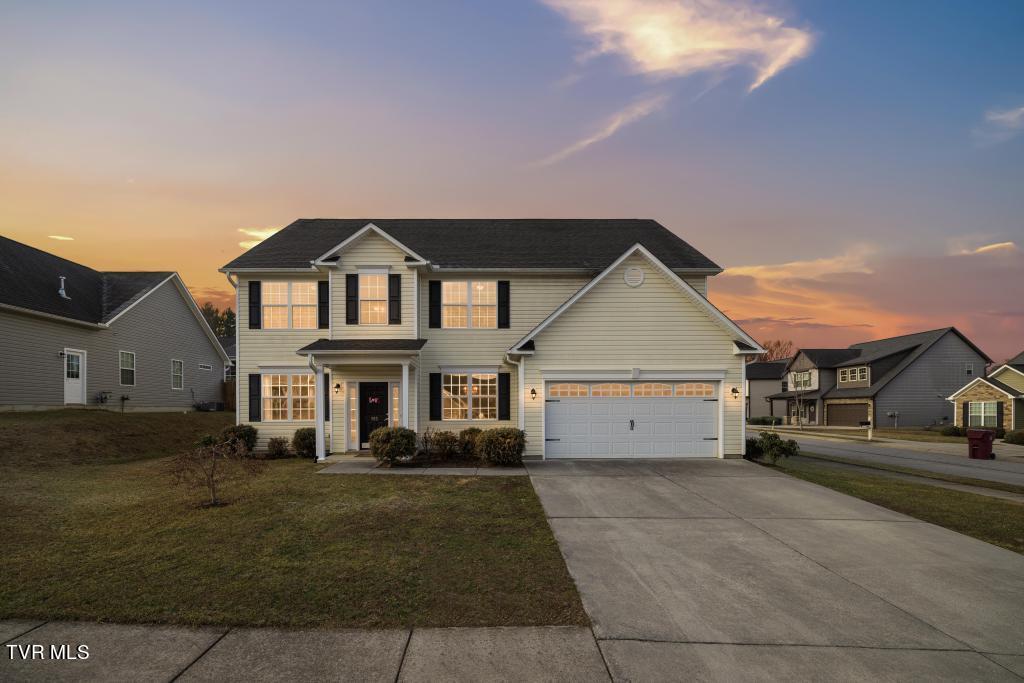 915 Hackney Road Johnson City, TN 37615 - Photo 1 of 49 IMG_5209_Twilight
