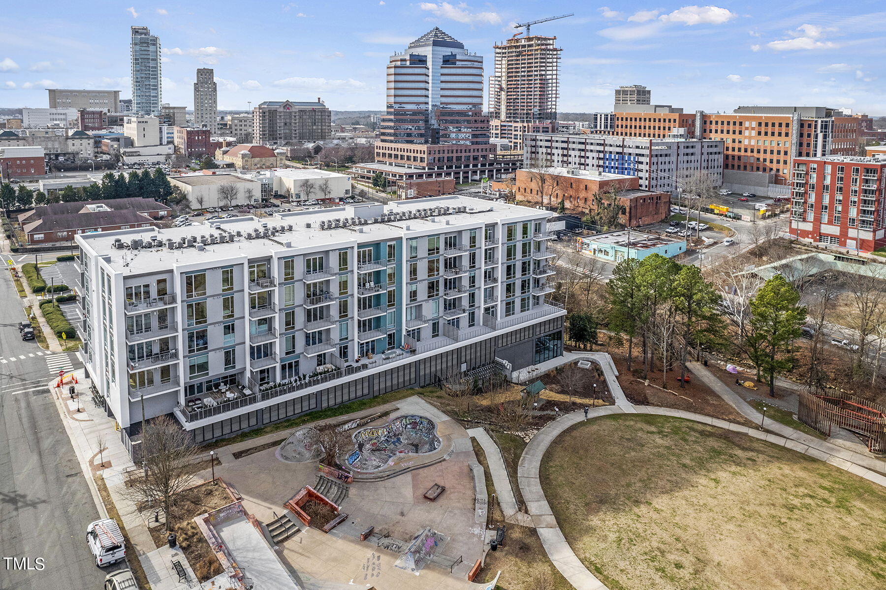 214 Hunt Street, Unit 711 Durham, NC 27701 - Photo 28 of 29 a view of a balcony with city view