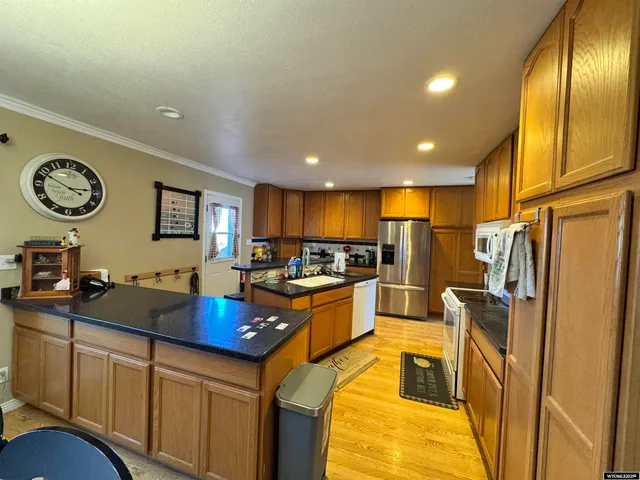 $405,000 | 195 Grandview Drive, Green River, WY 82935