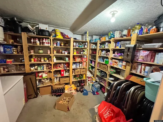 $405,000 | 195 Grandview Drive, Green River, WY 82935