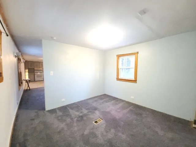 $89,900 | 20 Elmwood Trailer Park Road, Danbury, NH 03230