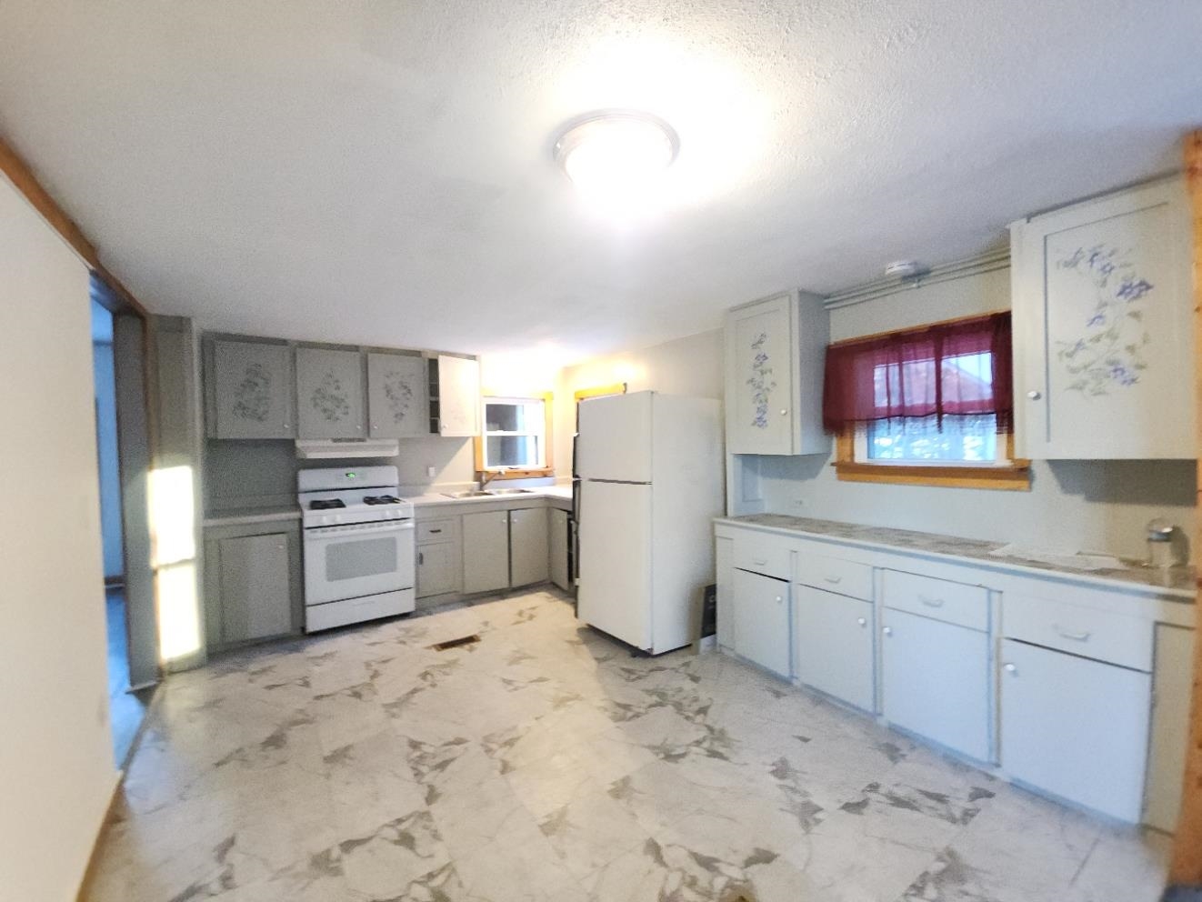 20 Elmwood Trailer Park Road Danbury, NH 03230 - Photo 4 of 18