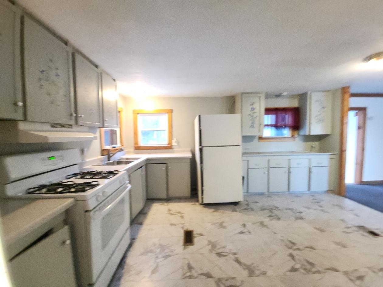 20 Elmwood Trailer Park Road Danbury, NH 03230 - Photo 5 of 18