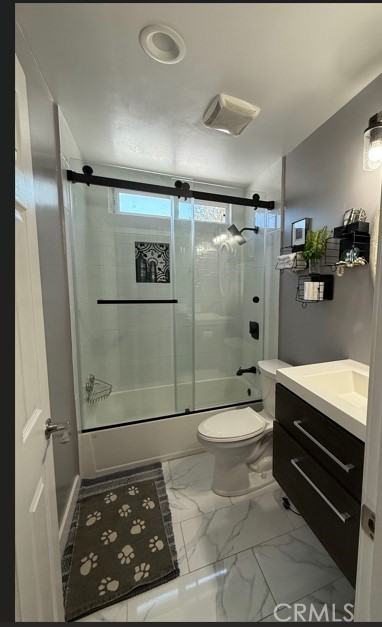 17701 Avalon, Unit 400 Carson, CA 90746 - Photo 12 of 16 Bathroom # 1