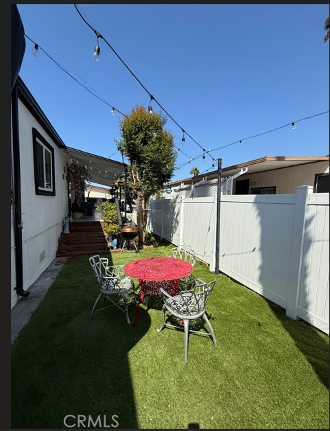 17701 Avalon, Unit 400 Carson, CA 90746 - Photo 6 of 16 Side patio