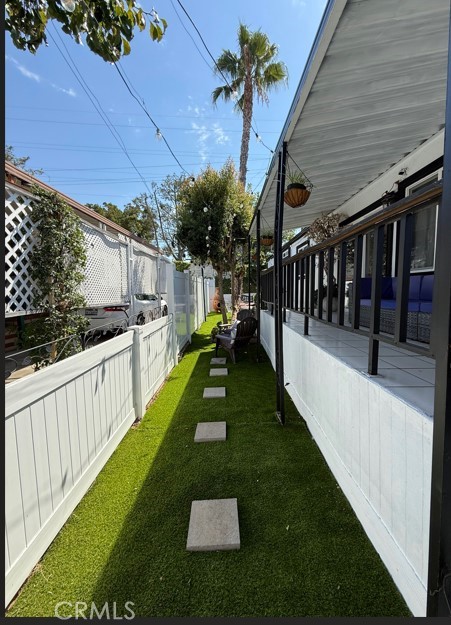 17701 Avalon, Unit 400 Carson, CA 90746 - Photo 7 of 16 Side Patio