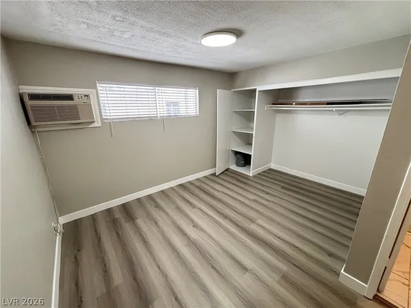 $845 | 239 West Philadelphia Avenue, Unit 5, Las Vegas, NV 89102