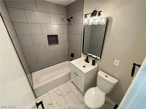 $845 | 239 West Philadelphia Avenue, Unit 5, Las Vegas, NV 89102