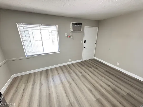 $845 | 239 West Philadelphia Avenue, Unit 5, Las Vegas, NV 89102