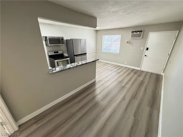 $845 | 239 West Philadelphia Avenue, Unit 5, Las Vegas, NV 89102