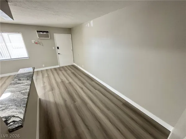 $845 | 239 West Philadelphia Avenue, Unit 5, Las Vegas, NV 89102