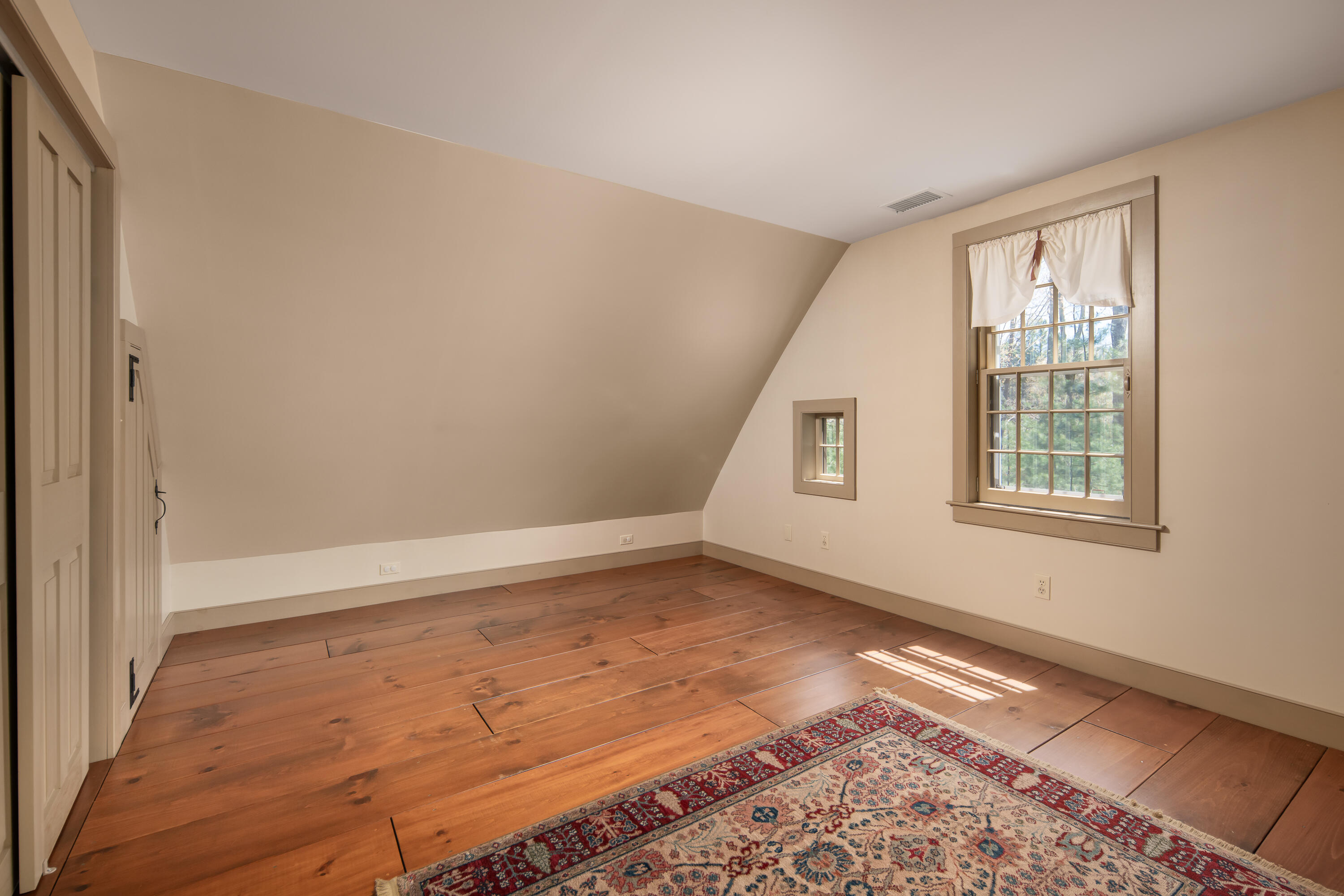 19 High Pasture Road Kittery, ME 03905 - Photo 18 of 33 Bedroom 3