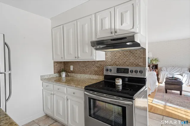 $199,900 | 1471 Willard Avenue, Unit C, Newington, CT 06111