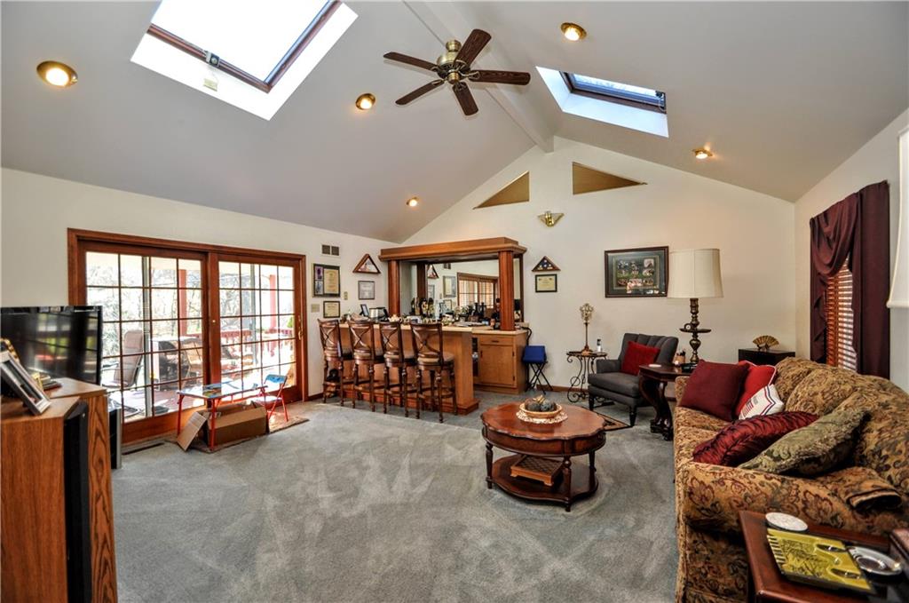 1117 Country Club Road Monongahela, PA 15063 - Photo 20 of 37 Gallery Image 20