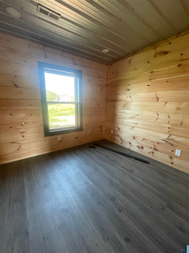 1174 Fairview Church-Pascal Road Hardyville, KY 42746 - Photo 6 of 10 Gallery Image 6