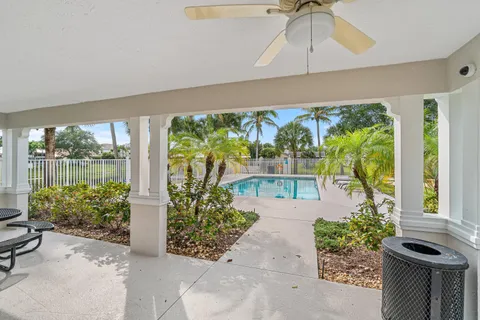 $1,275,000 | 494 Enfield Court, Delray Beach, FL 33444