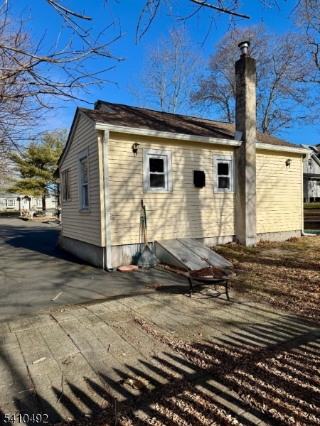 14 Glen Road Sparta, NJ 07871 - Photo 2 of 5