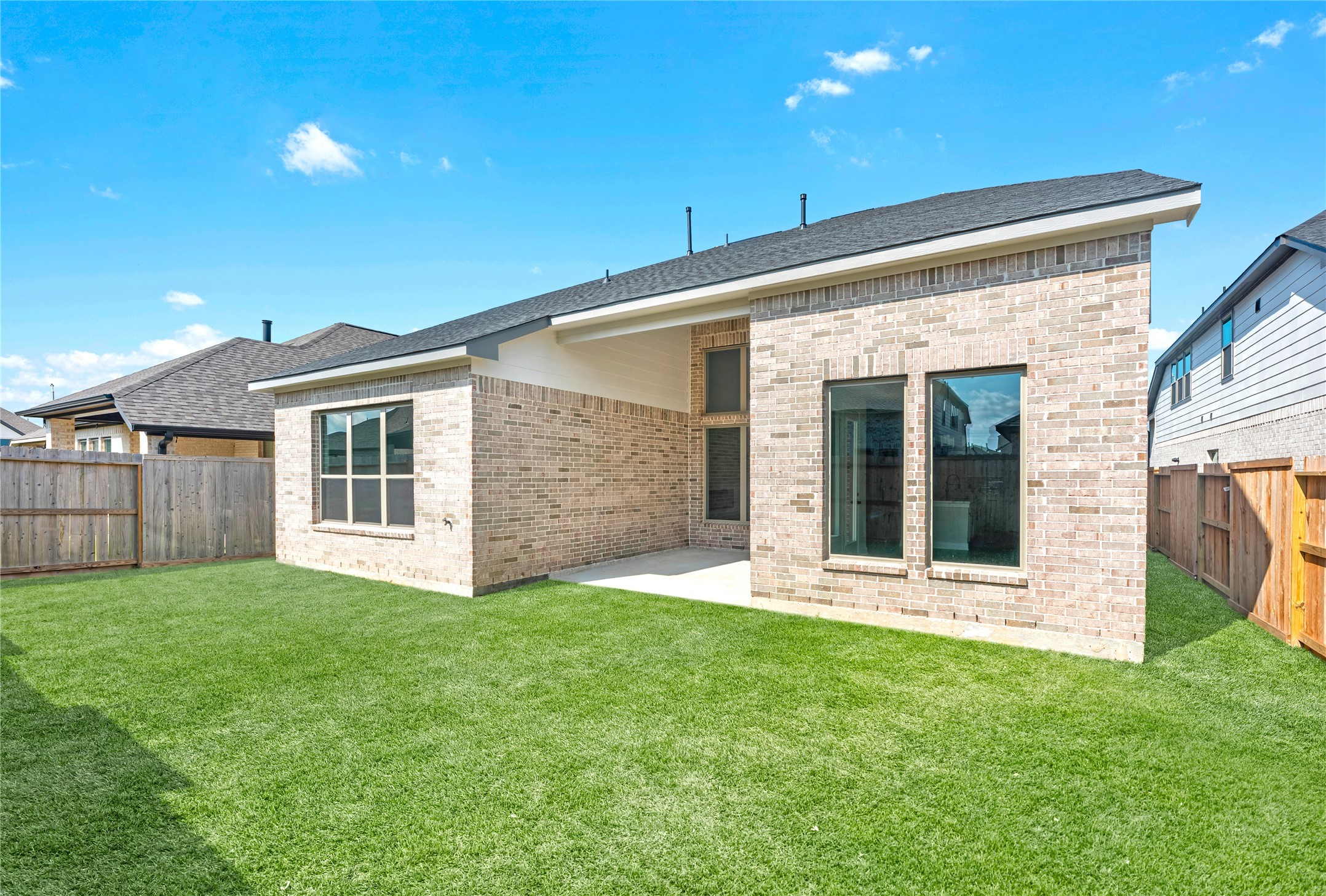 30419 Bermuda Hallow Bend Fulshear, TX 77423 - Photo 21 of 27 *Grass has been digitally enhanced.