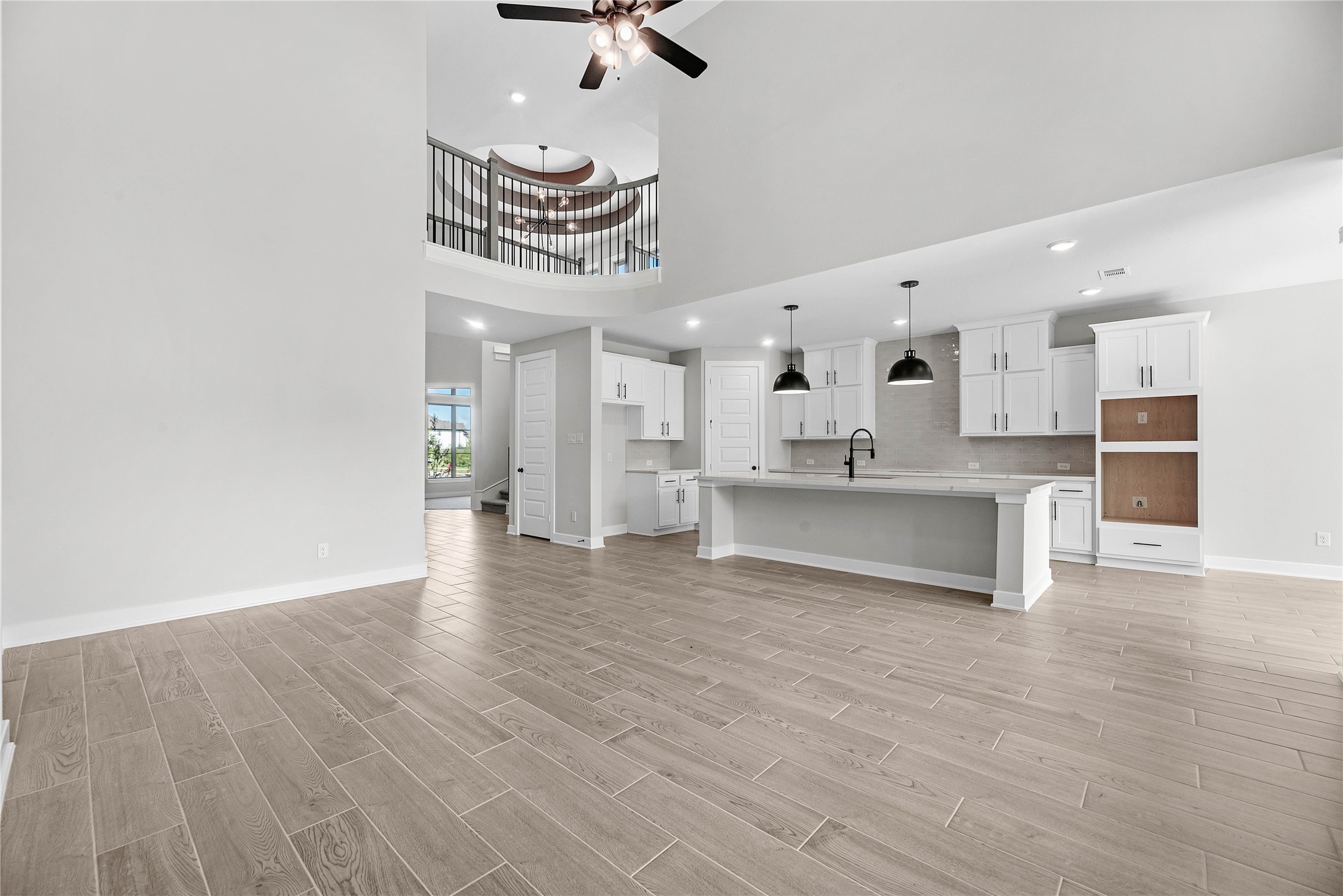 30419 Bermuda Hallow Bend Fulshear, TX 77423 - Photo 3 of 27