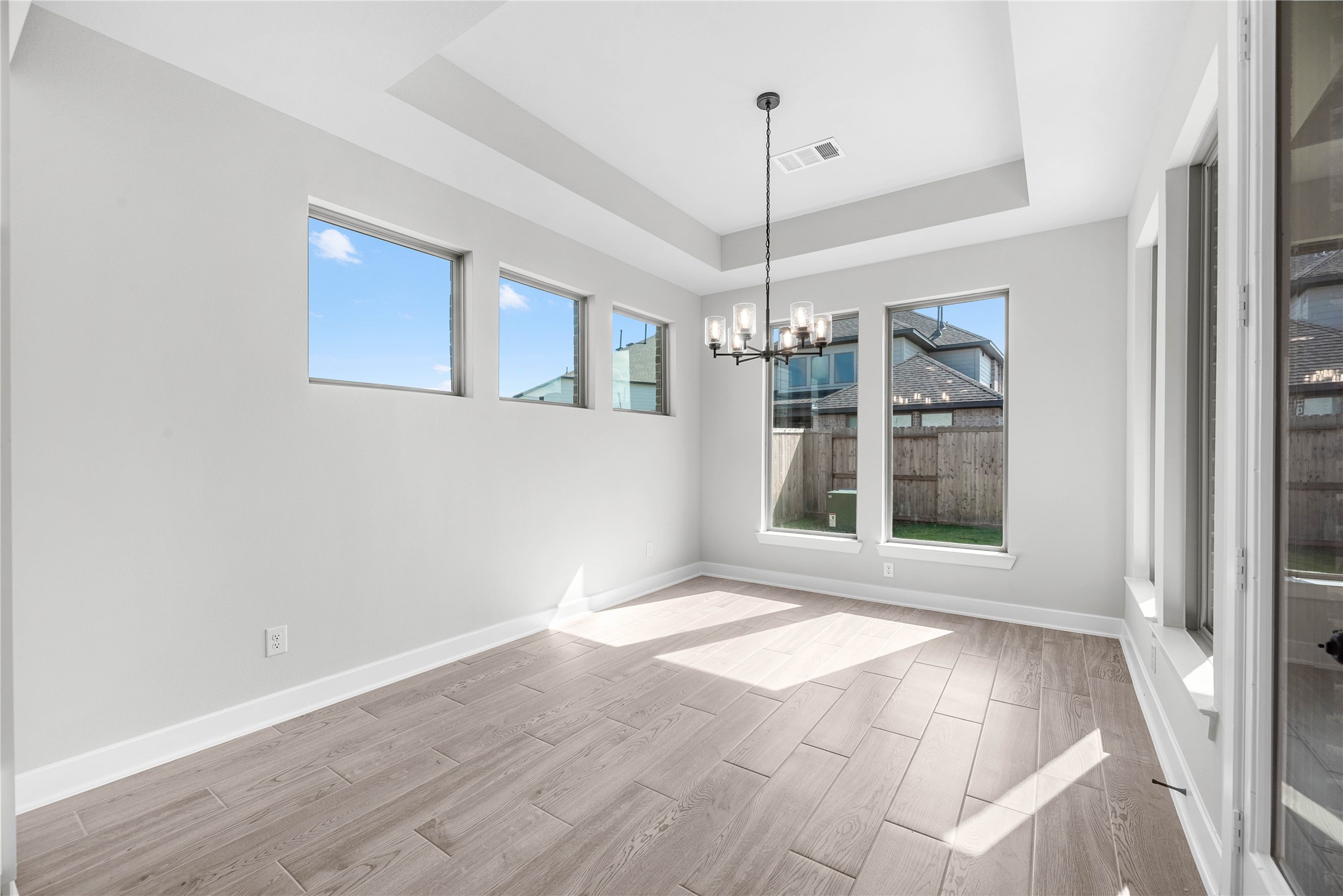 30419 Bermuda Hallow Bend Fulshear, TX 77423 - Photo 9 of 27