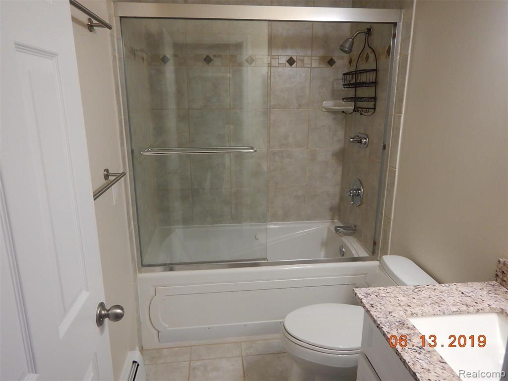 4113 Telegraph Road, Unit F107 Bloomfield Hills, MI 48302 - Photo 7 of 16