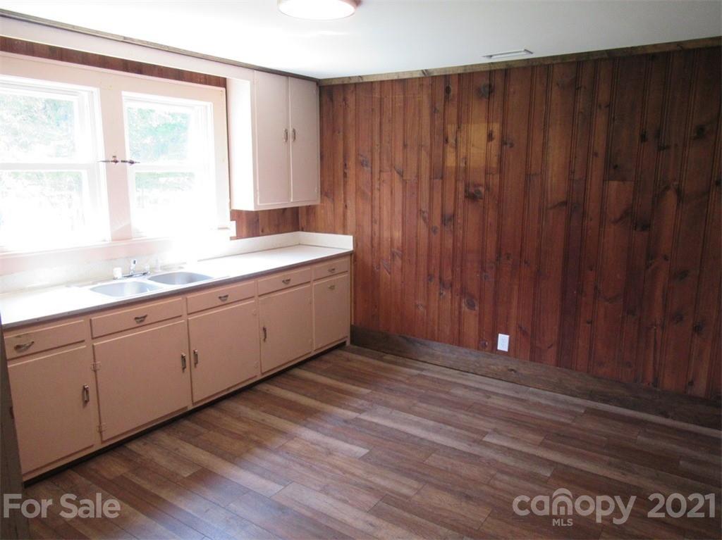506 Delview Road Cherryville, NC 28021 - Photo 8 of 24 Gallery Image 8