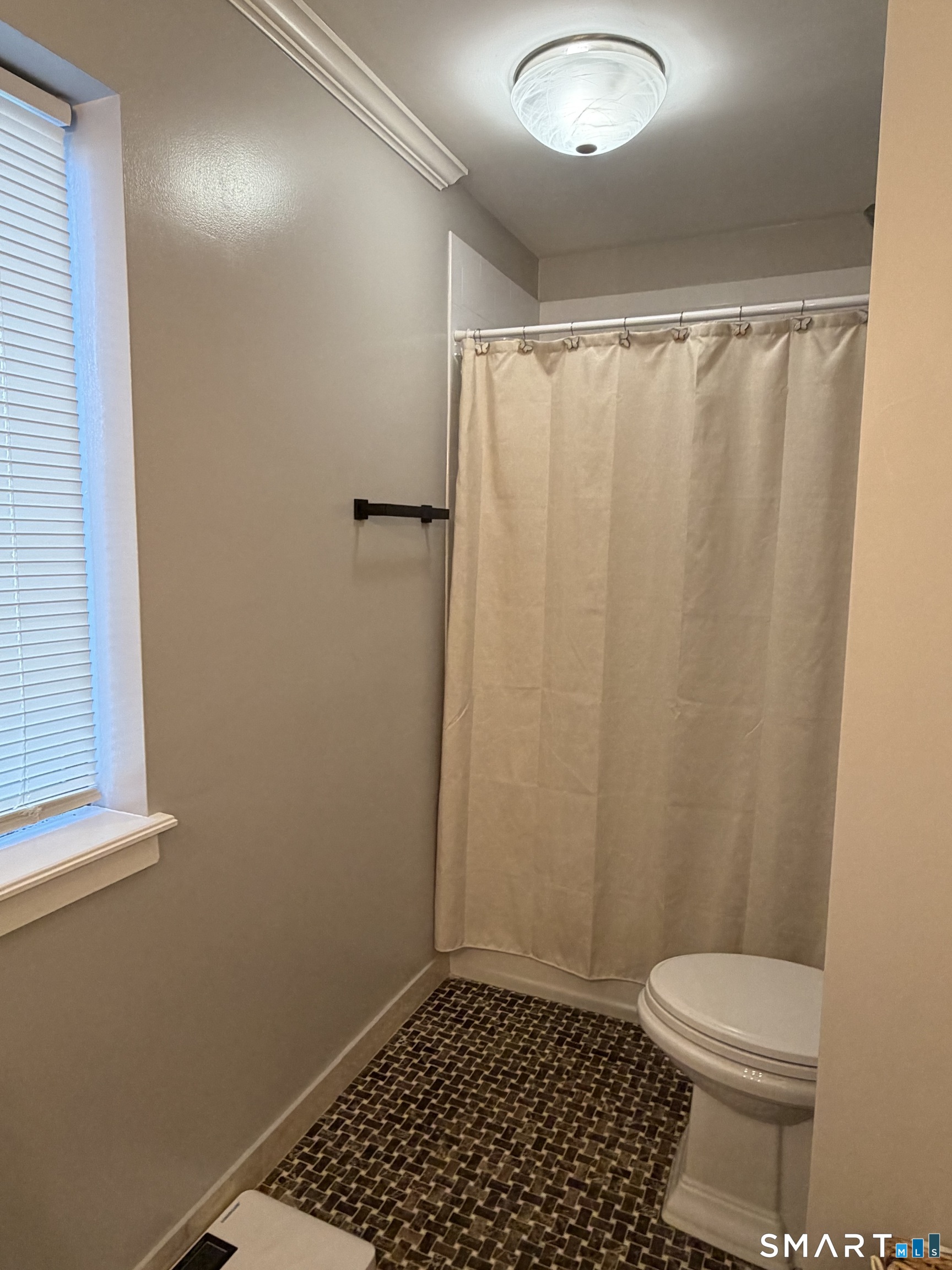300 Flax Hill Road, Unit 4 Norwalk, CT 06854 - Photo 7 of 20