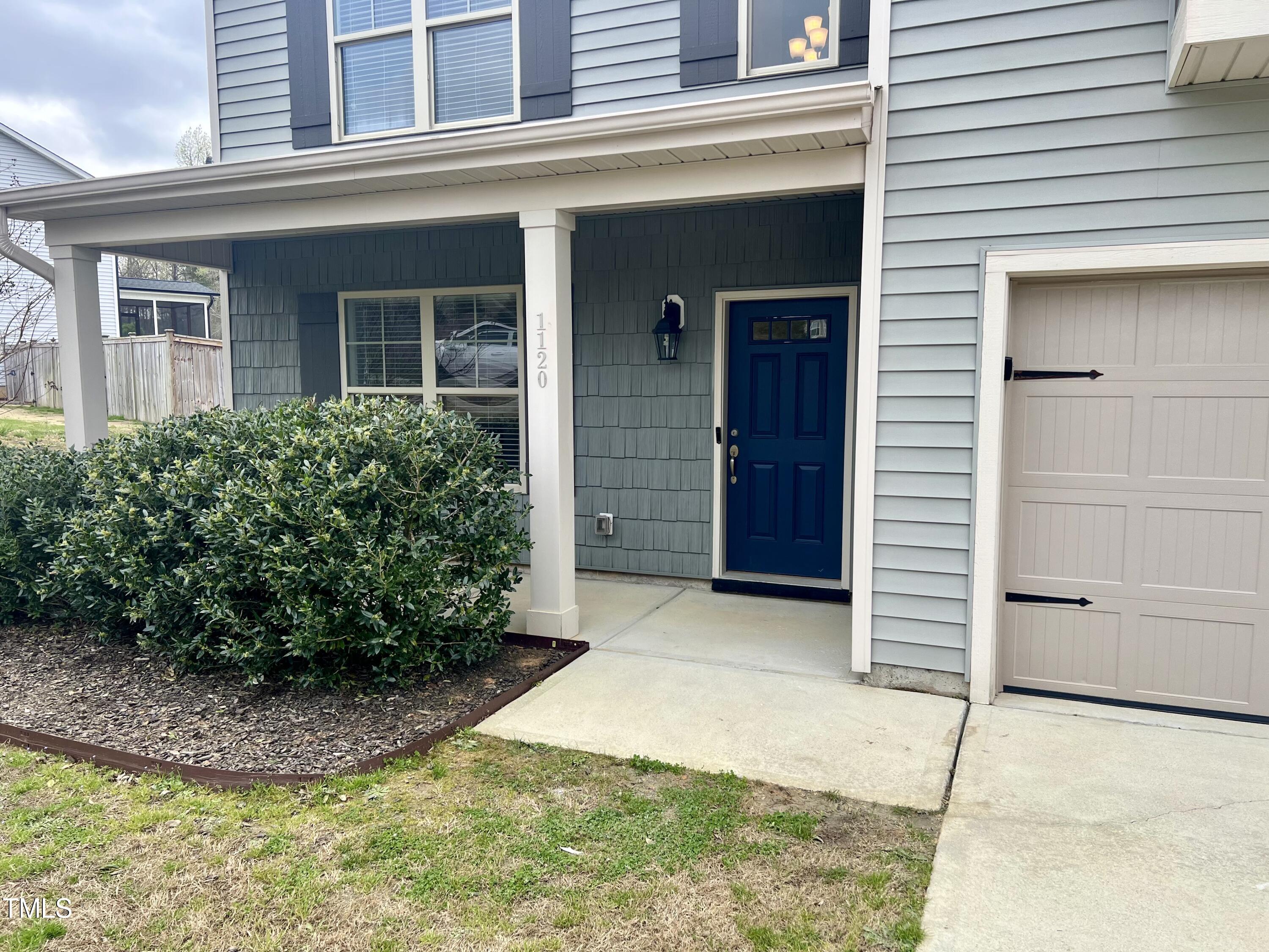 1120 Silver Farm Road Raleigh, NC 27603 - Photo 4 of 28 IMG_6687